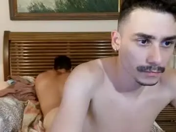 Chaturbate Live Sex Cam of hungcaique