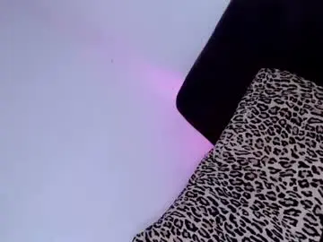 Chaturbate Live Sex of papigoddesslover