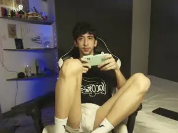 Chaturbate Watch Live Sex Cams of vittorio_cerati