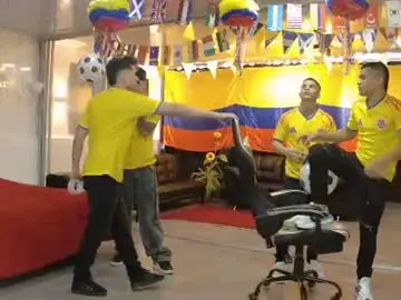 Chaturbate Watch Live Sex Cams of boysgang_sex