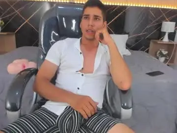 Chaturbate Free Porn Cam of mauro_boy