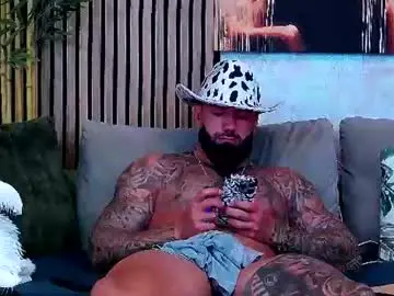 Chaturbate Live Porn of masterkingofmuscle