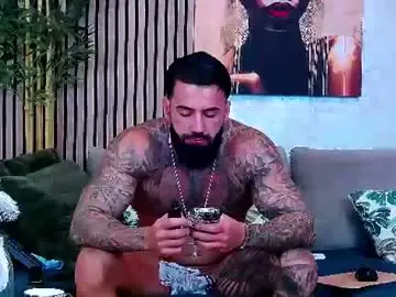 Chaturbate Live Sex Cam of masterkingofmuscle