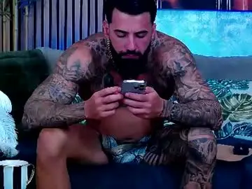 Chaturbate Free Porn Cam of masterkingofmuscle