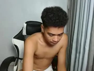 Chaturbate Live Sex Cam of bigcock_moreno