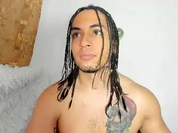 Chaturbate Watch Live Sex Cams of magic_mike_26