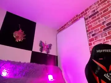 Chaturbate Watch Live Sex Cams of aleja_hill