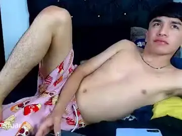 Chaturbate Free Porn Cam of benji_hoter
