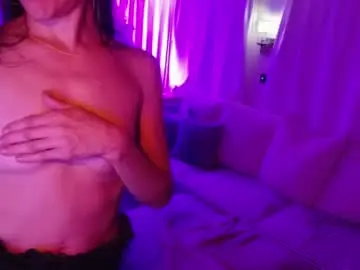 Chaturbate Best live sex cam show of l_and_elle