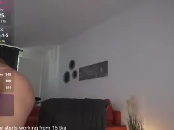 Chaturbate Live Sex of queen_leylla