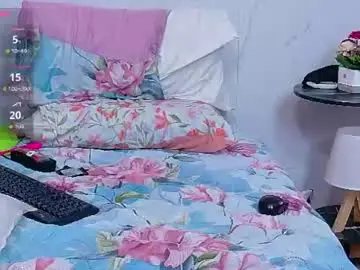 Chaturbate Live Porn of curvyhomebebe