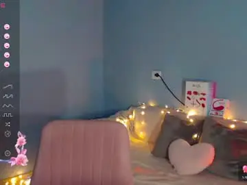 Chaturbate Live Sex of karolina_hottie_