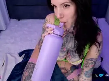 Chaturbate Nude Webcam of harliequinnx