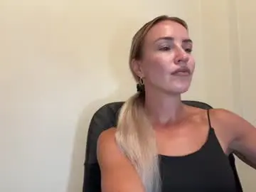 Chaturbate Adult Video Chat of nyxelia_