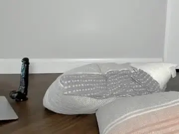 Chaturbate Sex Cam of bigtroublelittlechina