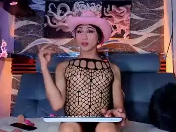 Chaturbate Sex Cam of cloee_cameron