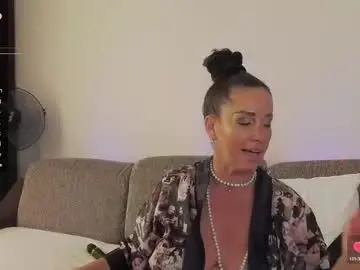 Chaturbate Live Sex Cam of sheilaryan