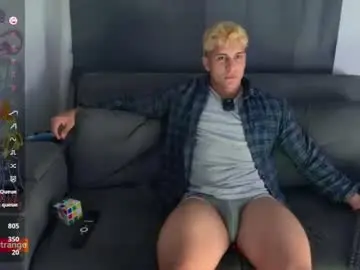 Chaturbate Sex Cam of apolo_strange