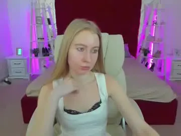 Chaturbate Live Porn of alina__blonde