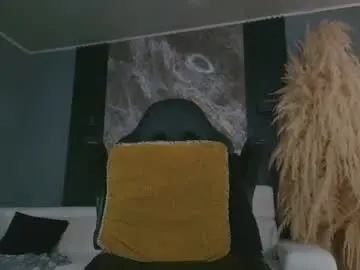 Chaturbate Best Webcam of camiloalvarezzz3