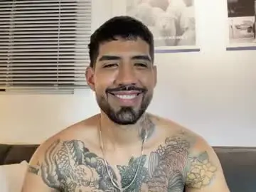 Chaturbate Free Live Porn of myke_esthetic