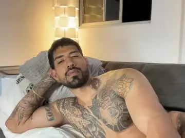 Chaturbate Nude Webcam of myke_esthetic