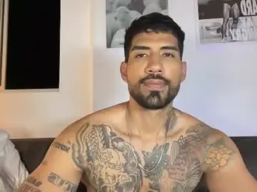 Chaturbate Live Porn of myke_esthetic