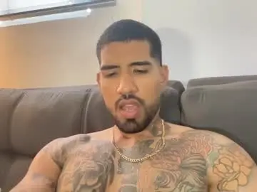 Chaturbate Free Porn Cam of myke_esthetic