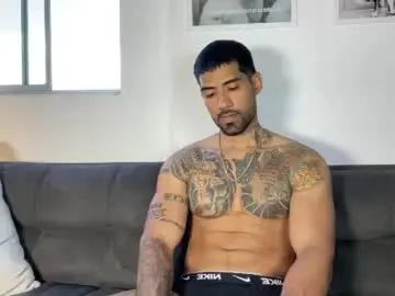 Chaturbate Sex Chat of myke_esthetic