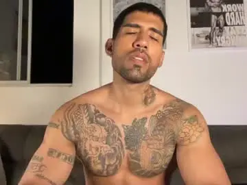 Chaturbate Free Live Porn of myke_esthetic