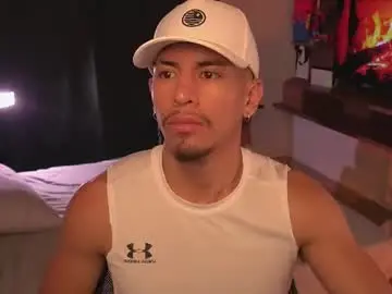 Chaturbate Live Sex of aaronfox_