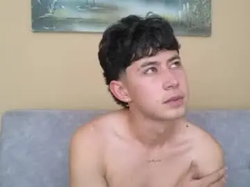 Chaturbate Nude Webcam of myke_magic