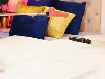 Chaturbate Live Porn of caroline_adams_