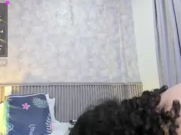 Chaturbate Live Sex of reichel05