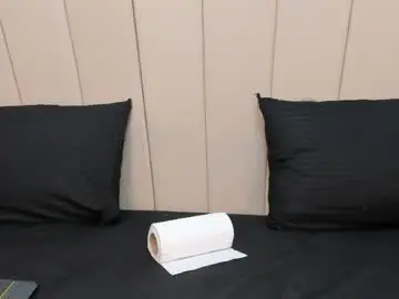 Chaturbate Adult Video Chat of agatha_steel20