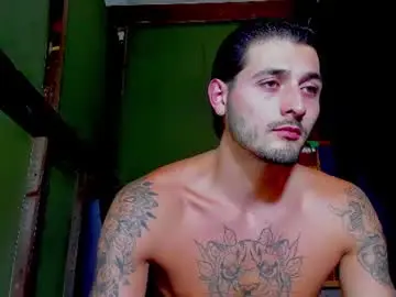 Chaturbate Sex Cam of alejo_323__