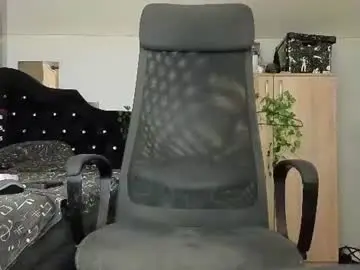 Chaturbate Nude Webcam of chrisstop18
