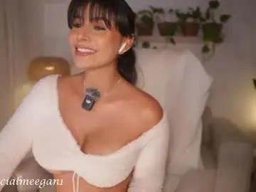Chaturbate Free Live Porn of meegan1