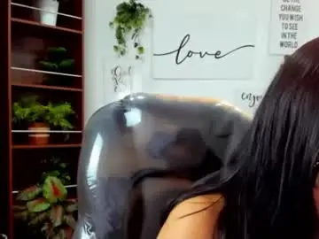 Chaturbate Free Live Porn of mila_quin