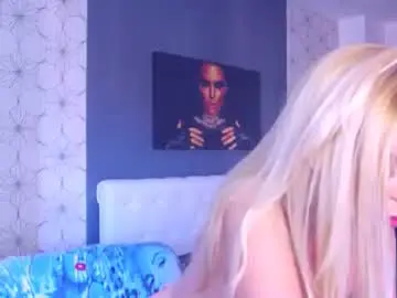 Chaturbate Live Sex Cam of marimais