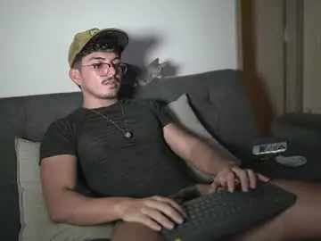Chaturbate Nude Webcam of simoon_01