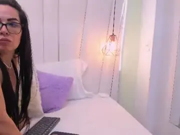 Chaturbate Watch Live Sex Cams of camilaa_mendoza