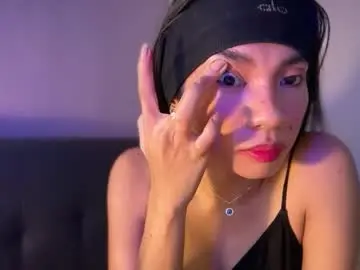 Chaturbate Adult Video Chat of iluvchardonnay