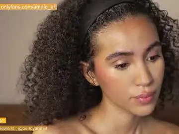 Chaturbate Live Porn of amnie_