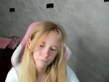 Chaturbate Sex Chat of asya_almost