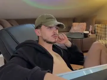 Chaturbate Free Live Porn of daimon_hall