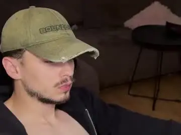 Chaturbate Free Porn Cam of daimon_hall