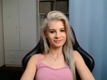 Chaturbate Adult Video Chat of kristineamore