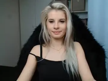 Chaturbate Free Porn Cam of kristineamore