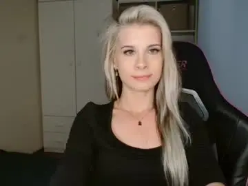Chaturbate Adult Video Chat of kristineamore